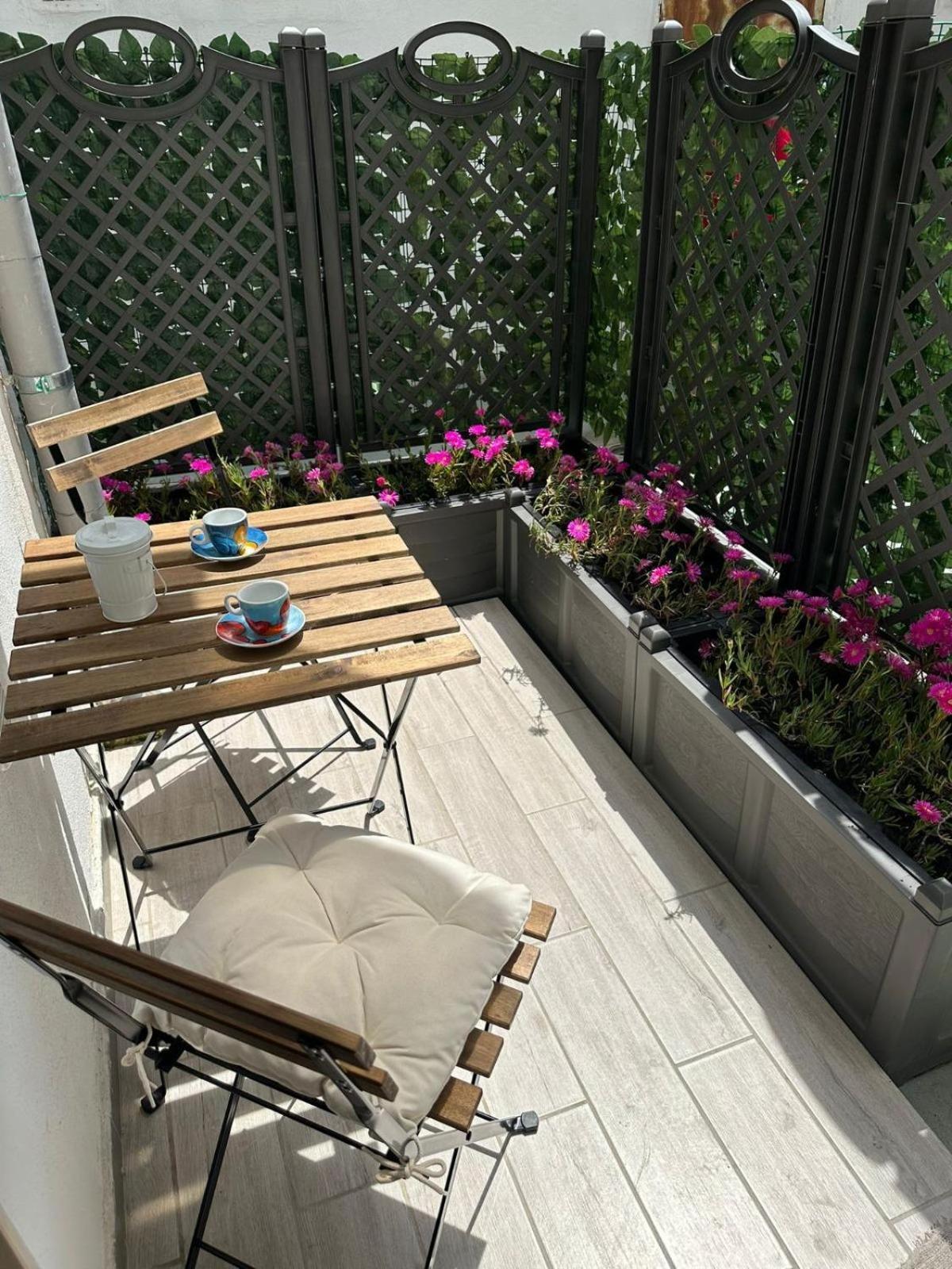 Bari Valona Rooms Екстер'єр фото