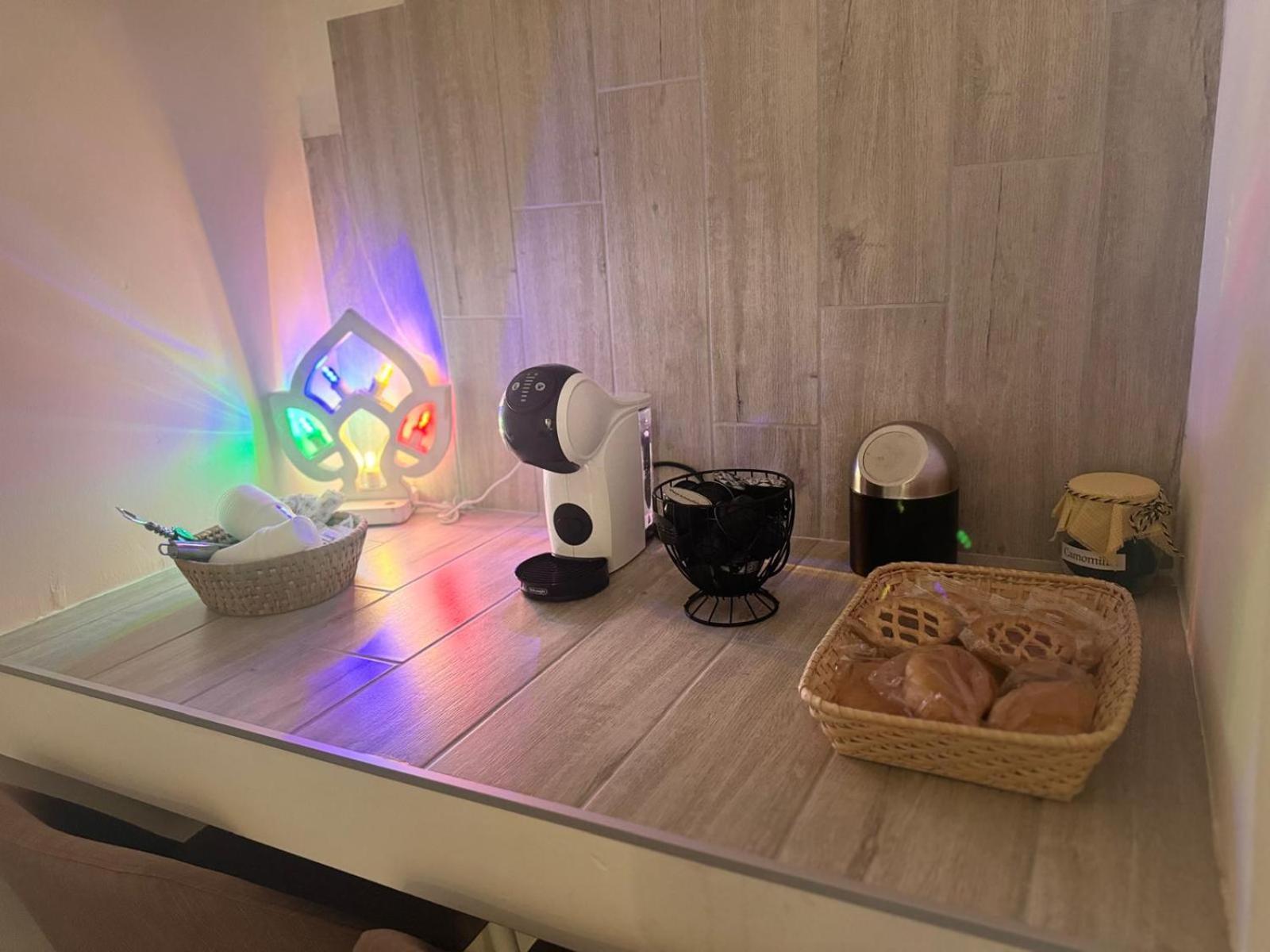 Bari Valona Rooms Екстер'єр фото